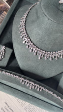 Detailed bridal necklace with high shine crystal stones for wedding look