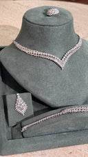 Luxury wedding jewelry set V necklace design with sparkling zirconia stones for bride