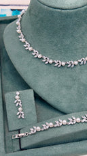 Luxury bridal pearl jewelry set designed for brides wedding necklace and earrings